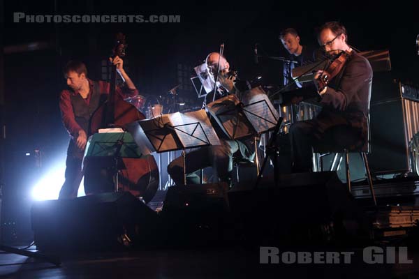 EMILIANA TORRINI AND THE COLORIST - 2017-02-22 - PARIS - Le Bataclan - Tim Vandenbergh - Kobe Proesmans - Jeroen Baert - Karel Coninx